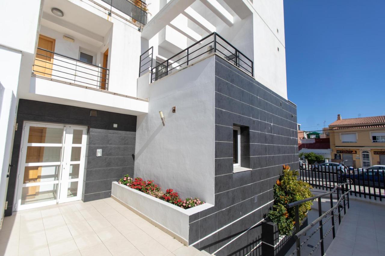דירות מאלגה House By The Sea מראה חיצוני תמונה